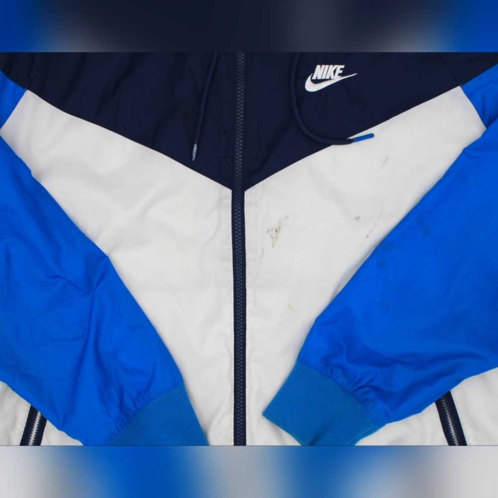 Nike Men’s Medium White Blue Navy Windbreaker Jacket - Picture 2 of 9
